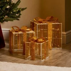 Flash Sale ⭐ Dunelm Set of 3 Light Up Parcel Decorations 😀