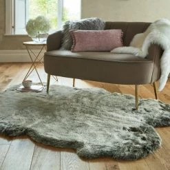 New ✔️ Dunelm Copenhagen Quad Faux Fur Rug 🛒