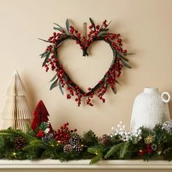 Top 10 🛒 Dunelm Berry and Leaves Heart Wreath ✔️