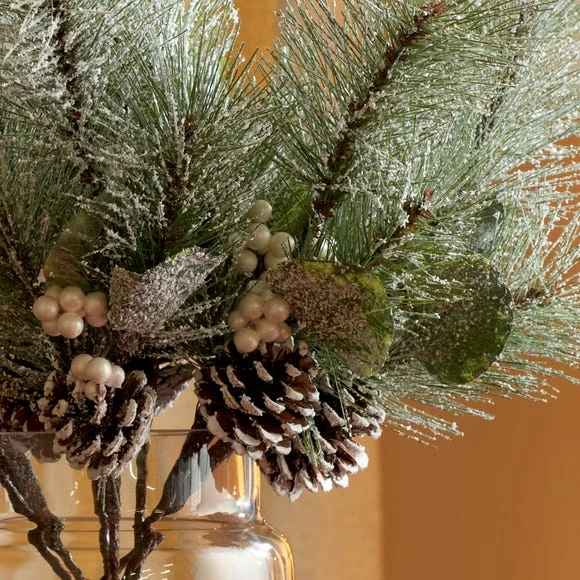 Outlet β€οΈ Dunelm Frosted Pine Spray with White Berries 46cm π₯° - Image 2