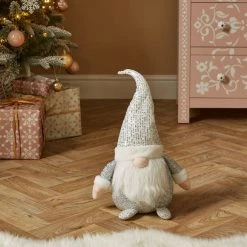 Outlet 🎁 Dunelm Silver Sequin Gnome ❤️
