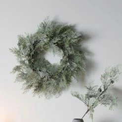 Wholesale 🔔 Winter Woodland Pine Wreath ✨