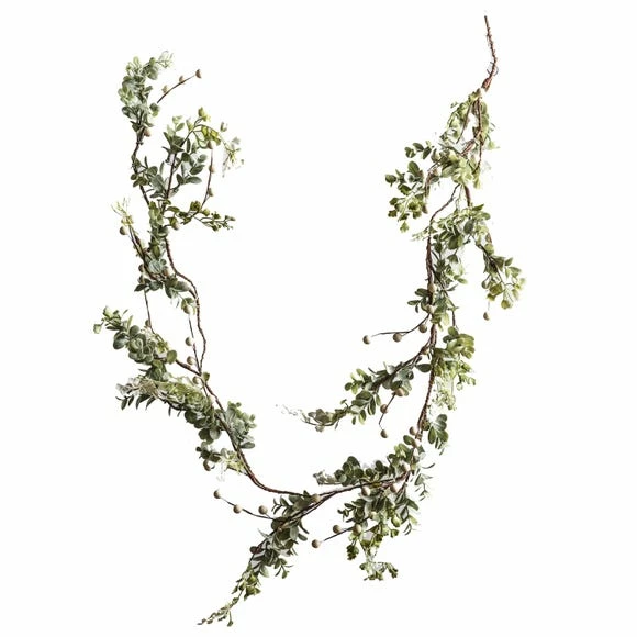 Discount π€© Winter Berry and Leaf Garland π₯