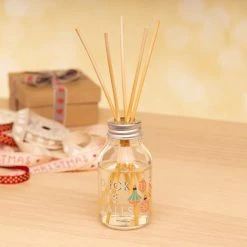 Brand new ✔️ Wax Lyrical Deck The Halls 100ml Reed Diffuser 🔔