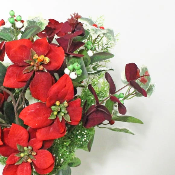 Top 10 π Dunelm Poinsettia and Holly Bouquet 𧨠- Image 2